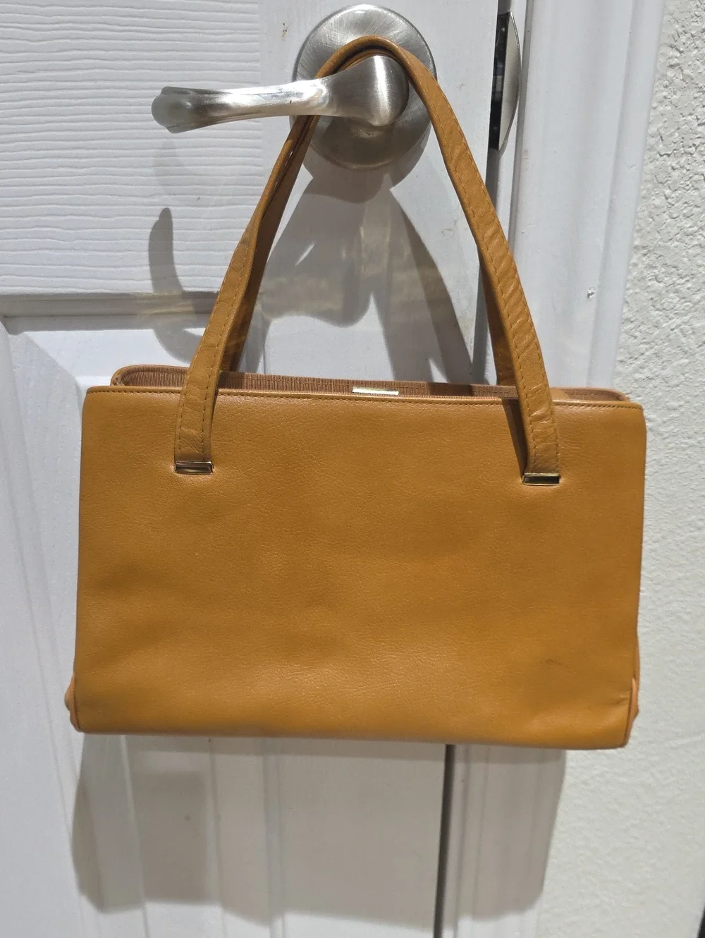 Margolin VinTage Classic Hand Bag Caramel Brown Color.